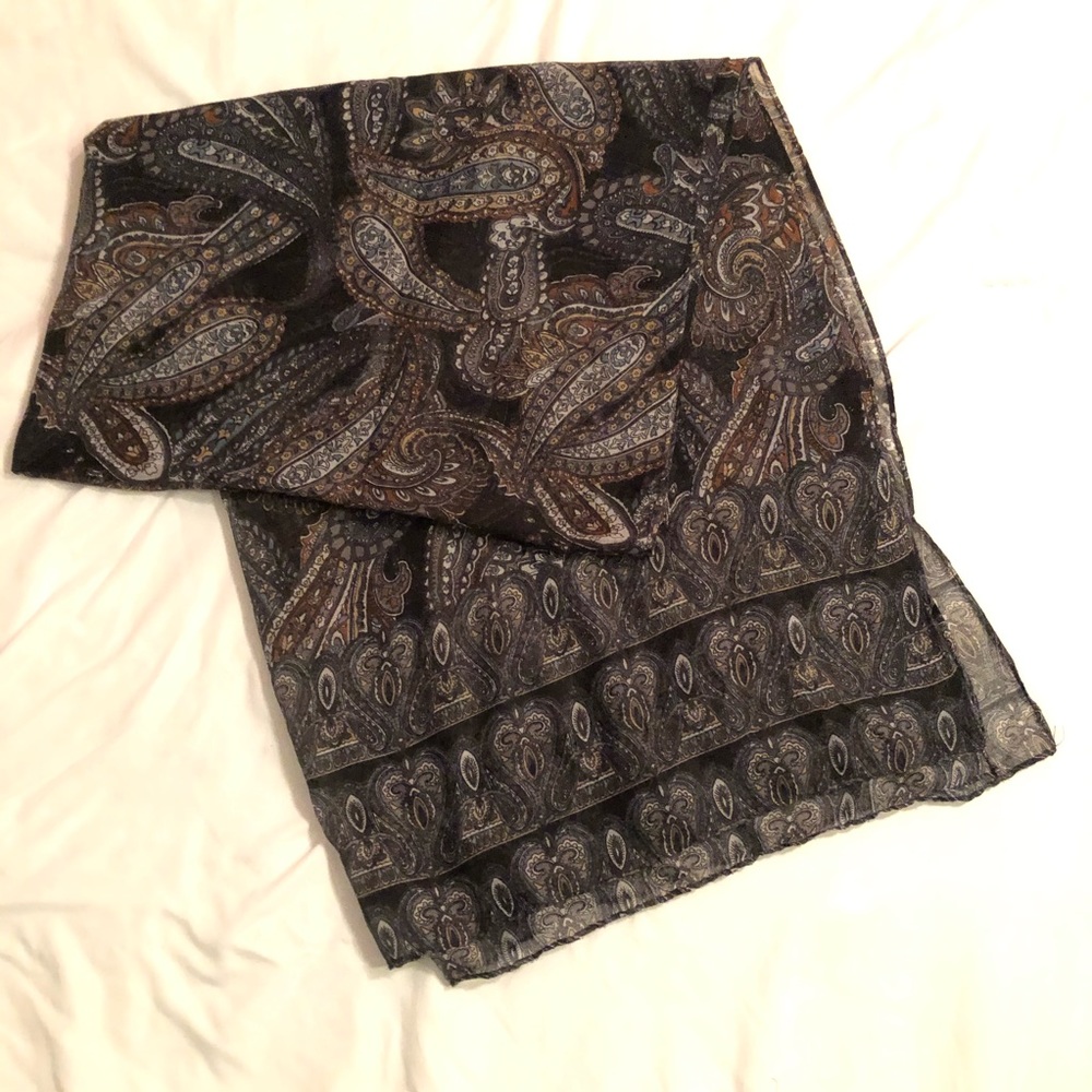 Paisley earth tone print scarf.